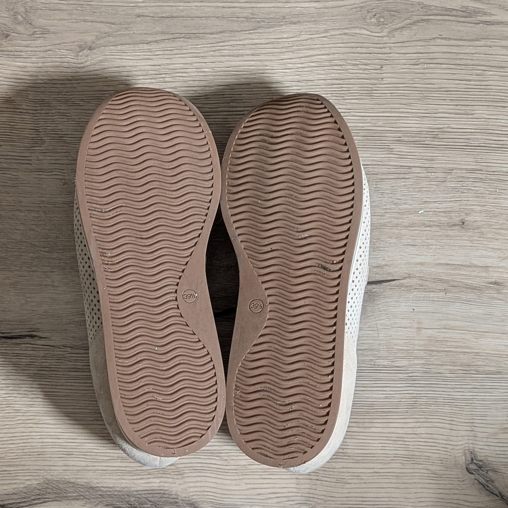 Softwaves Cadie Cream Suade Leather Support Platform Shoes Sneakers EU
39.5 - Picture 11 of 16